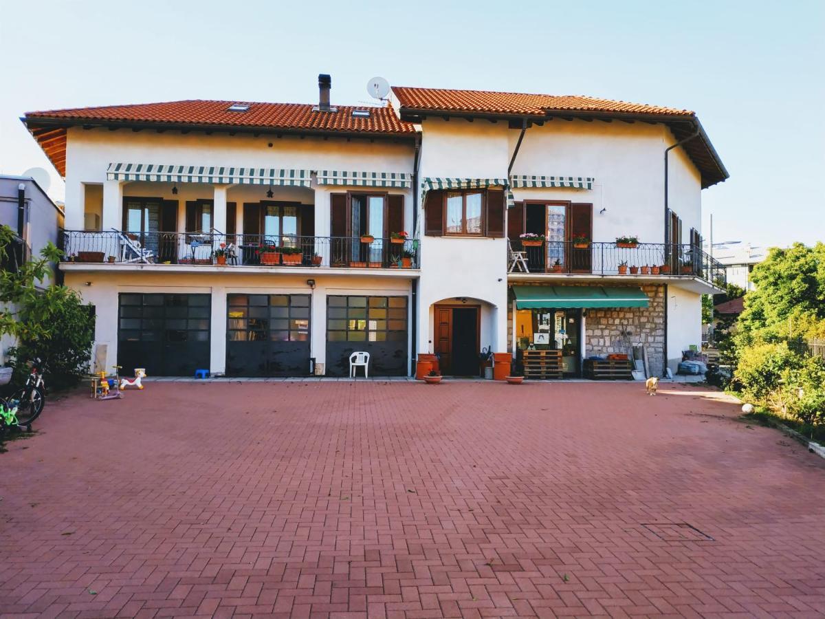ヴェルバーニアCasa Marinaアパートメント エクステリア 写真